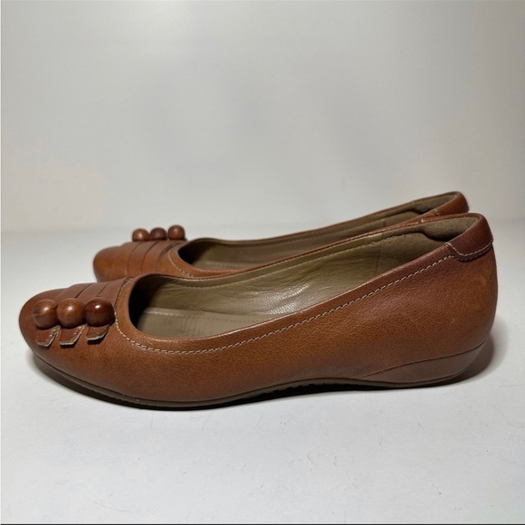 Ecco Leather Ballet Flat Sz 36 Slipon Driving Shoe Embellished Strap Faux Button - Picture 3 of 9